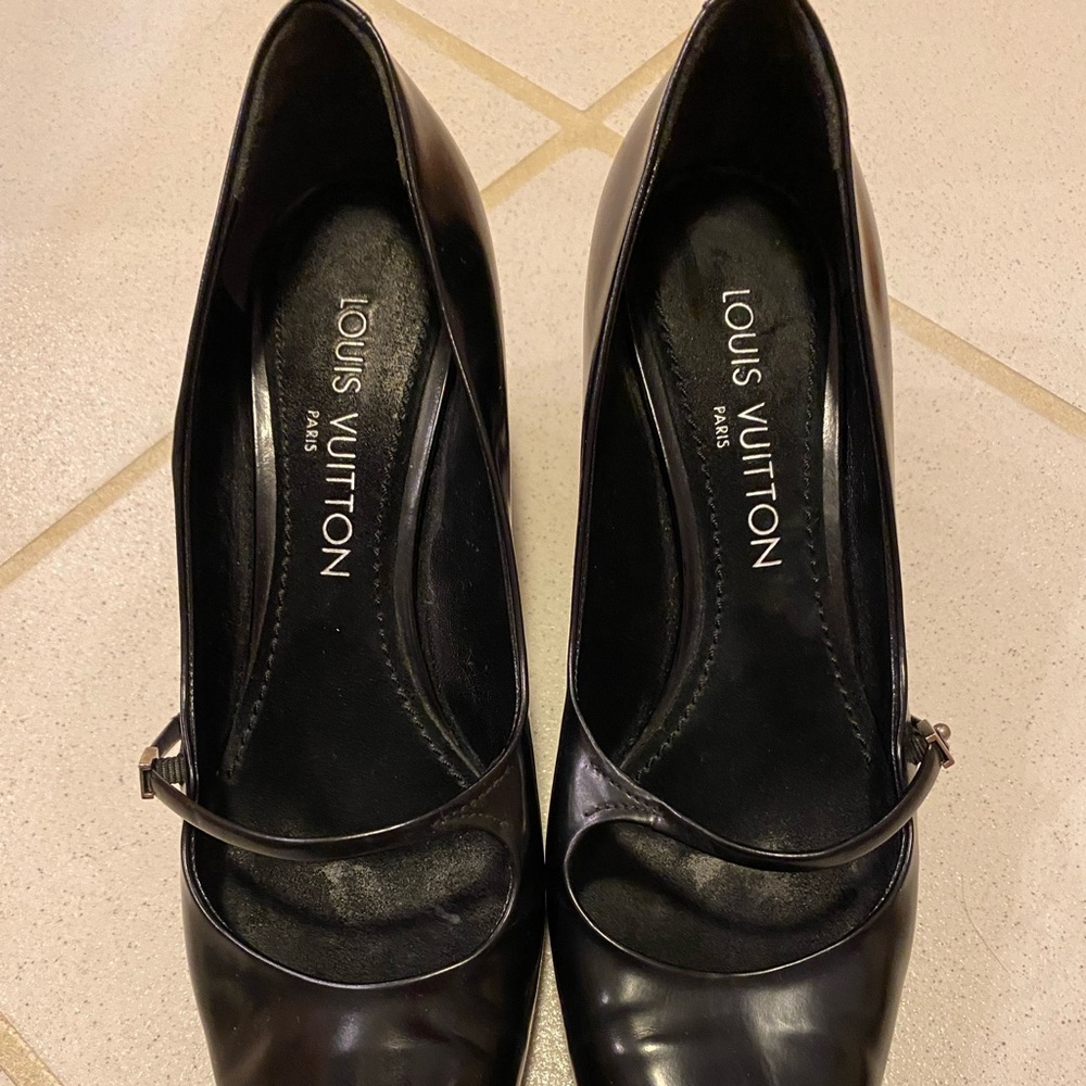 Louis Vuitton shoes